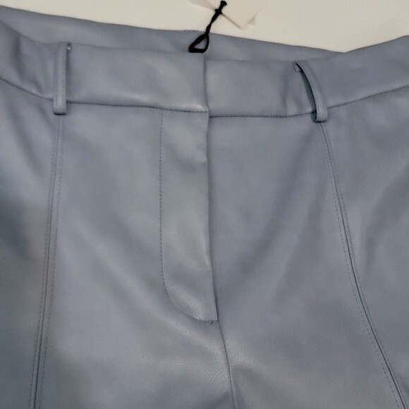 7 FOR ALL MANKIND Blue Faux Leather Cropped Leg Pants NWT size L - Picture 6 of 13
